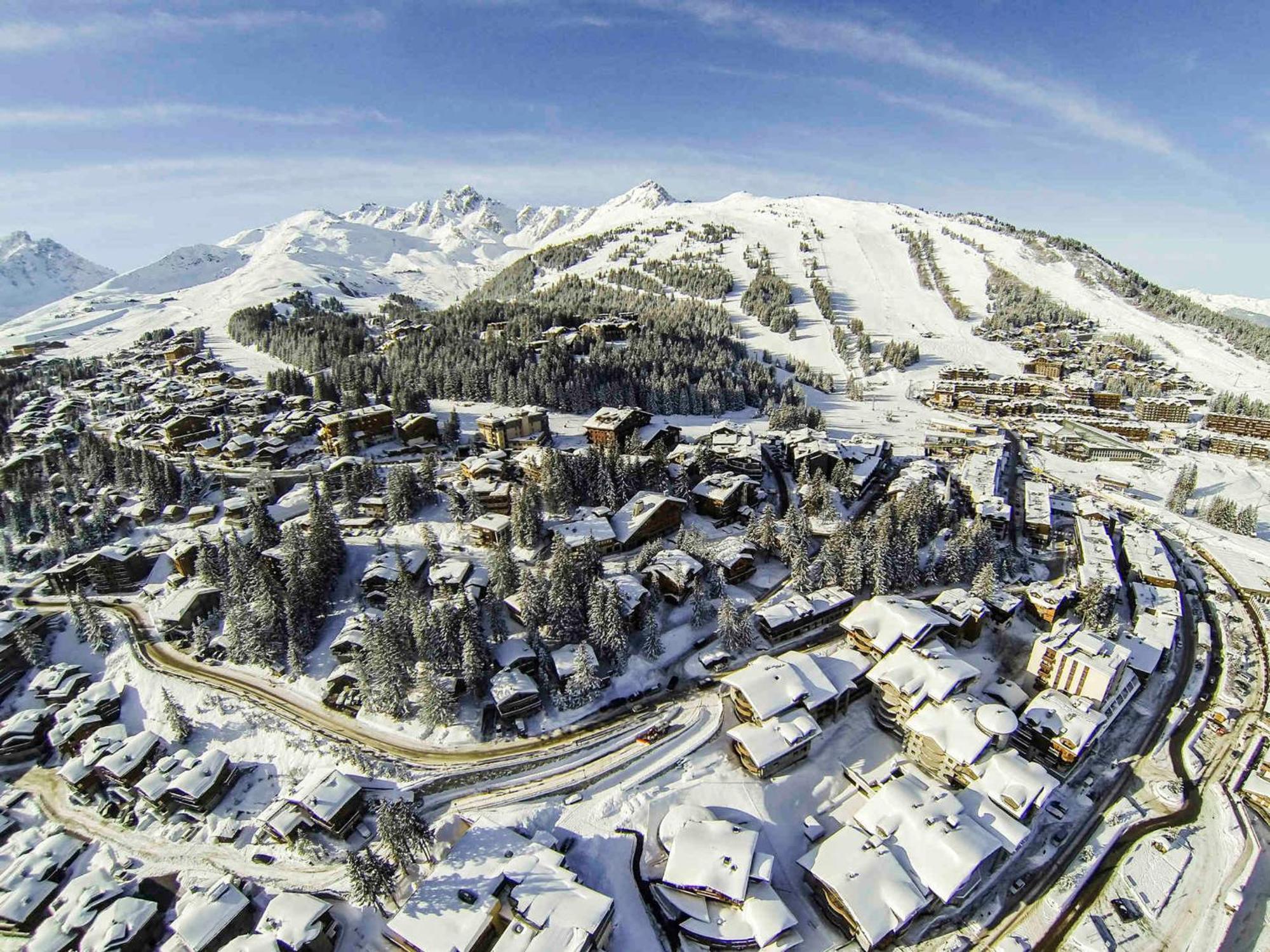 Appartement Spacieux Au Centre De Courchevel 1850, 4 Chambres, Cheminee, Wi-Fi Inclus - Fr-1-564-21 المظهر الخارجي الصورة